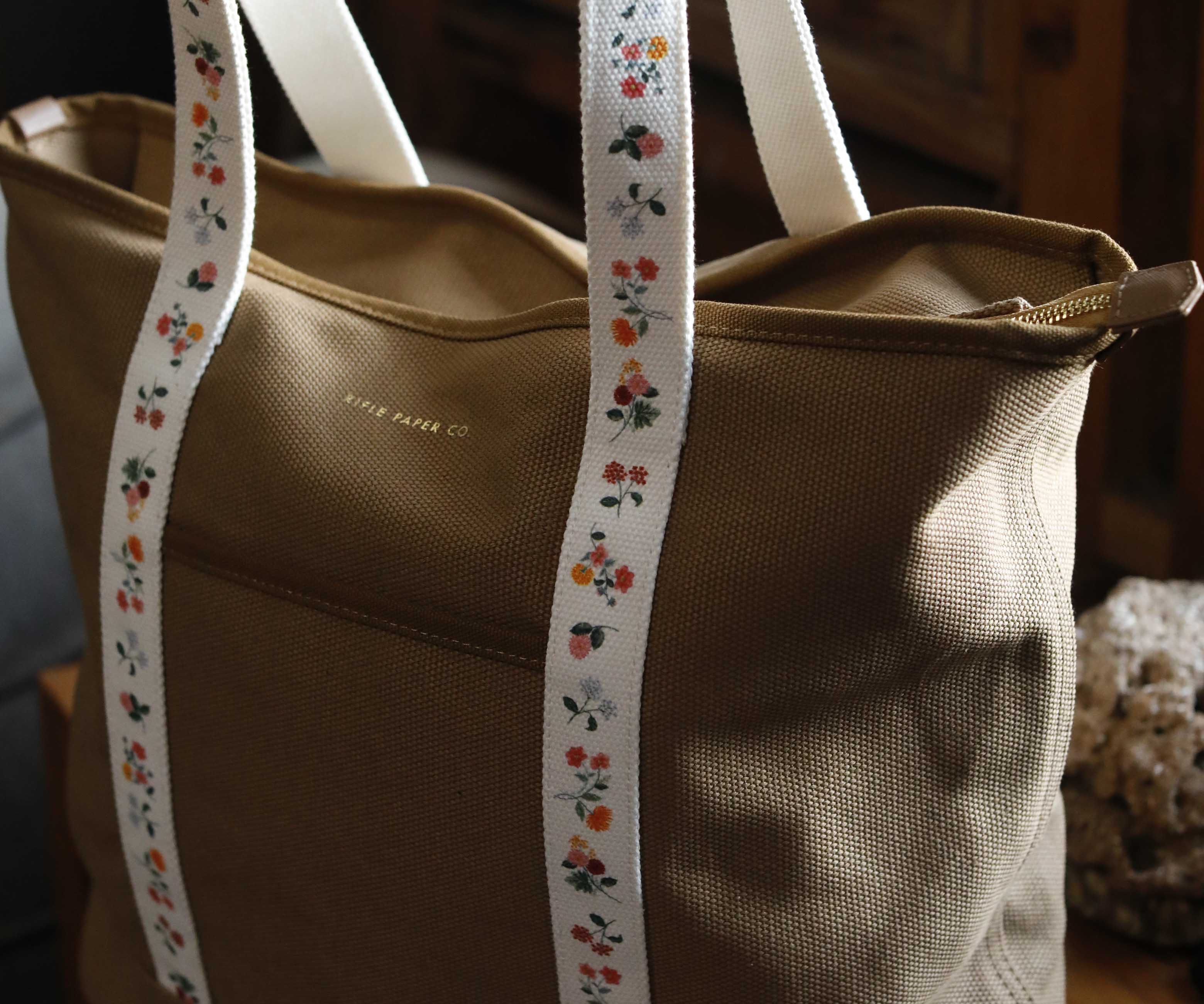 Canvas Carry All - Ditsy Dahlia